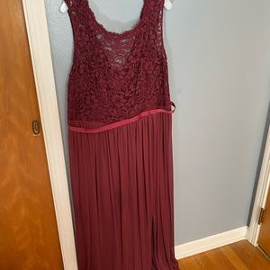 Plus Size Bridesmaids Dress Burgundy/Wine